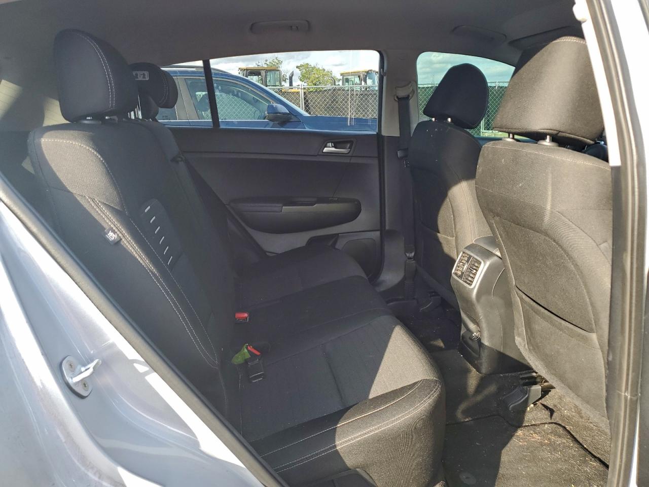 Kia Sportage Lx Image 6