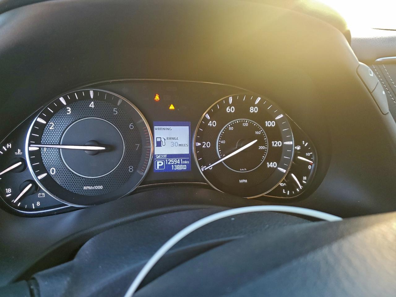 Nissan Armada Sv Image 6