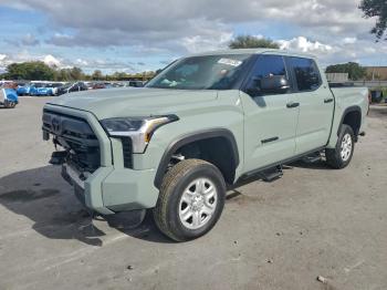  Salvage Toyota Tundra