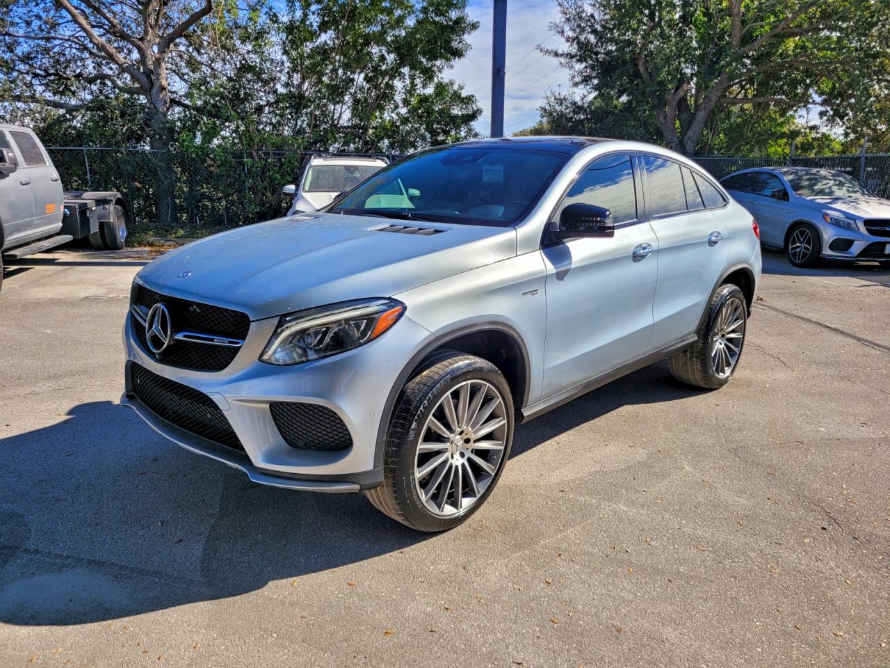 Mercedes-Benz GLE 43 Amg Image 2