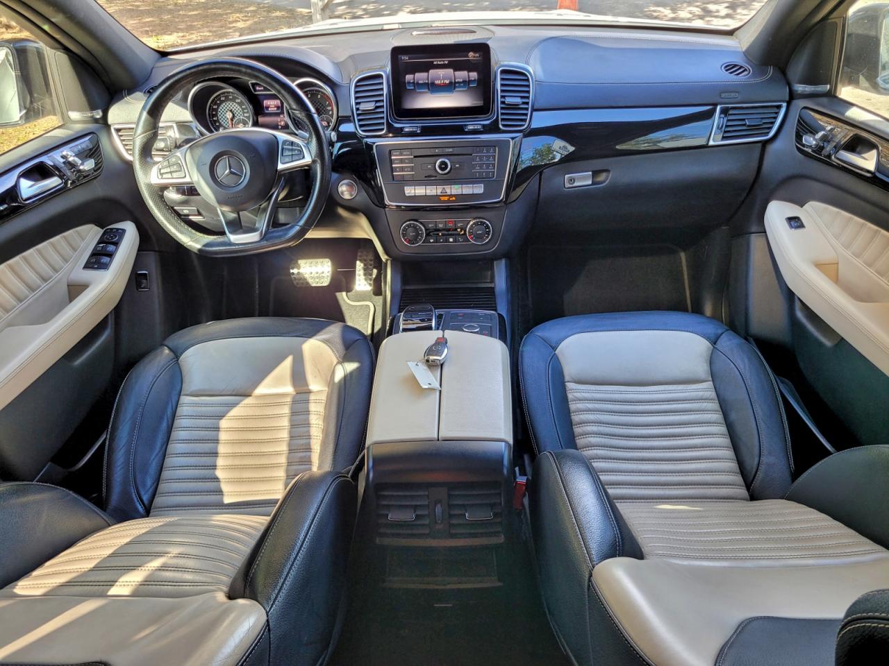 Mercedes-Benz GLE 43 Amg Image 9