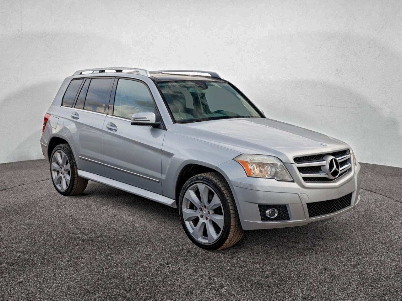 Mercedes-Benz GLK 350 Image 1