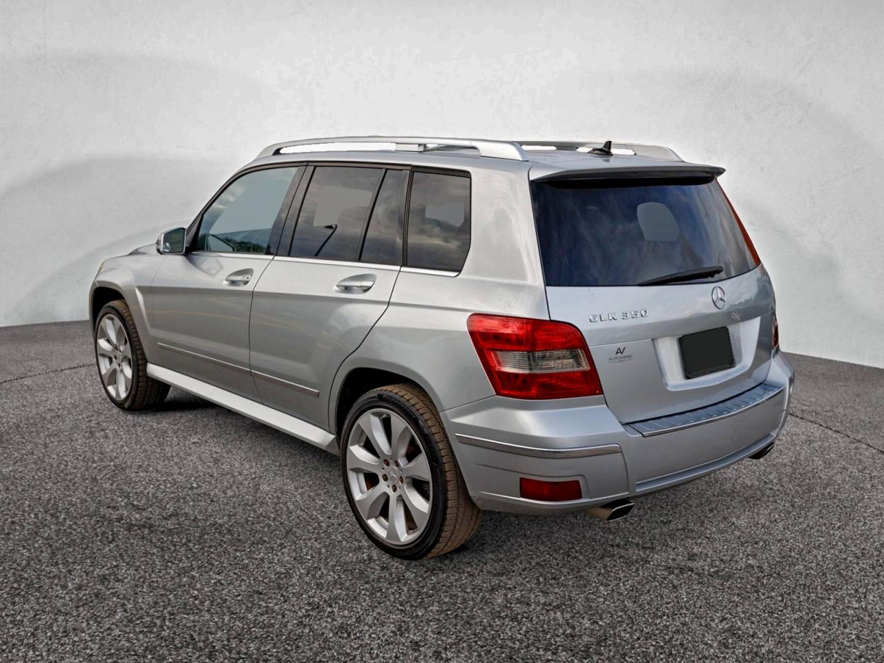 Mercedes-Benz GLK 350 Image 6