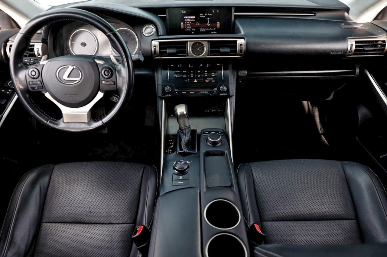 Lexus Is 250 Image 3
