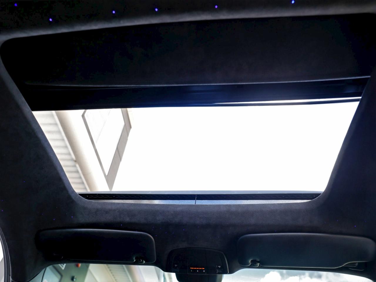 Porsche 911 Carrera Image 5