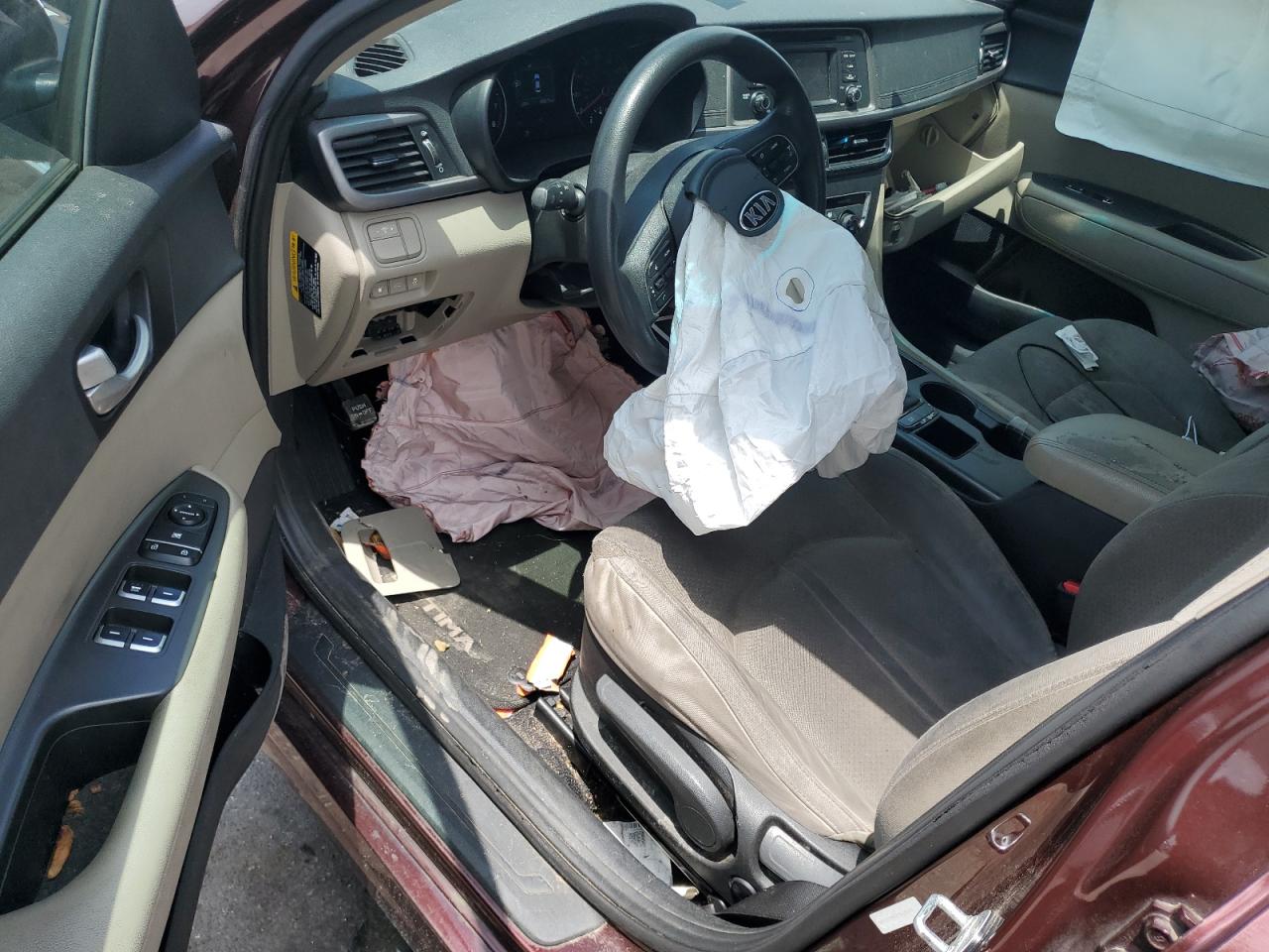 Kia Optima Lx Image 10