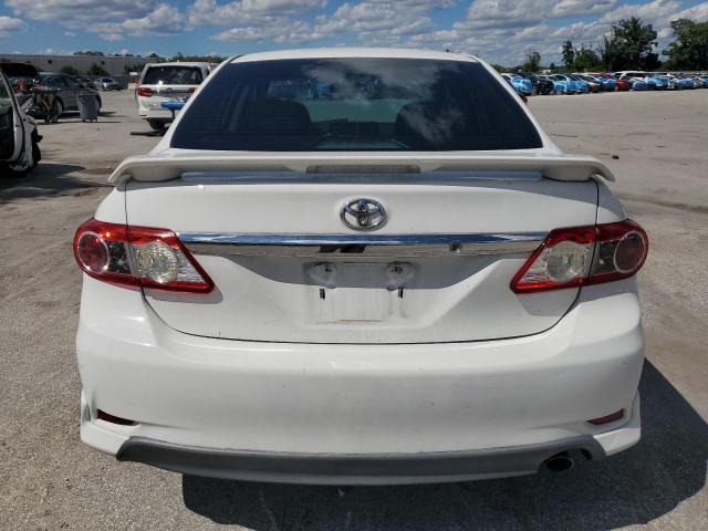 Toyota Corolla Base Image 6