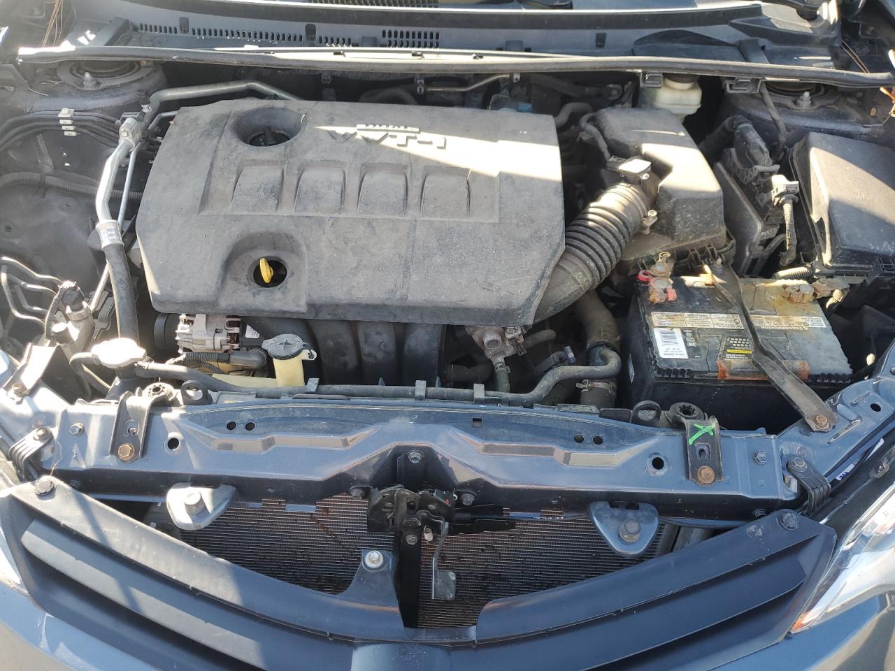 Toyota Corolla L Image 11