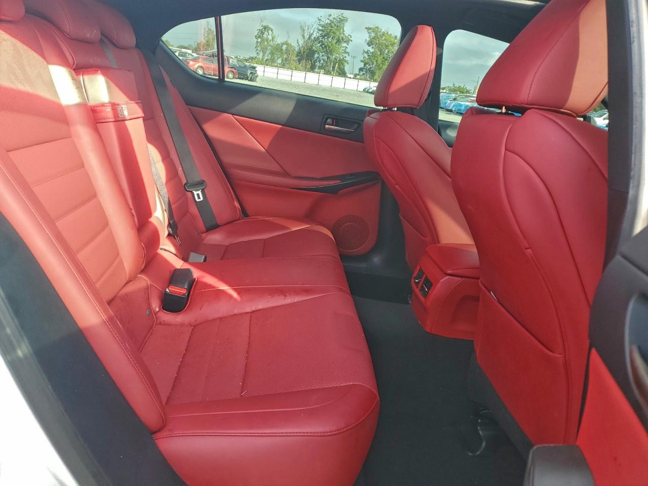 Lexus Is 350 F Sport Design Image 6