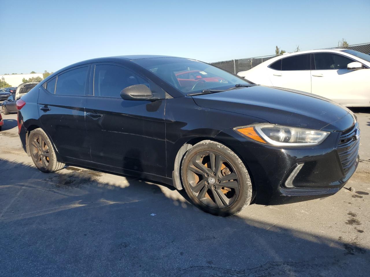 Hyundai ELANTRA Sel Image 8