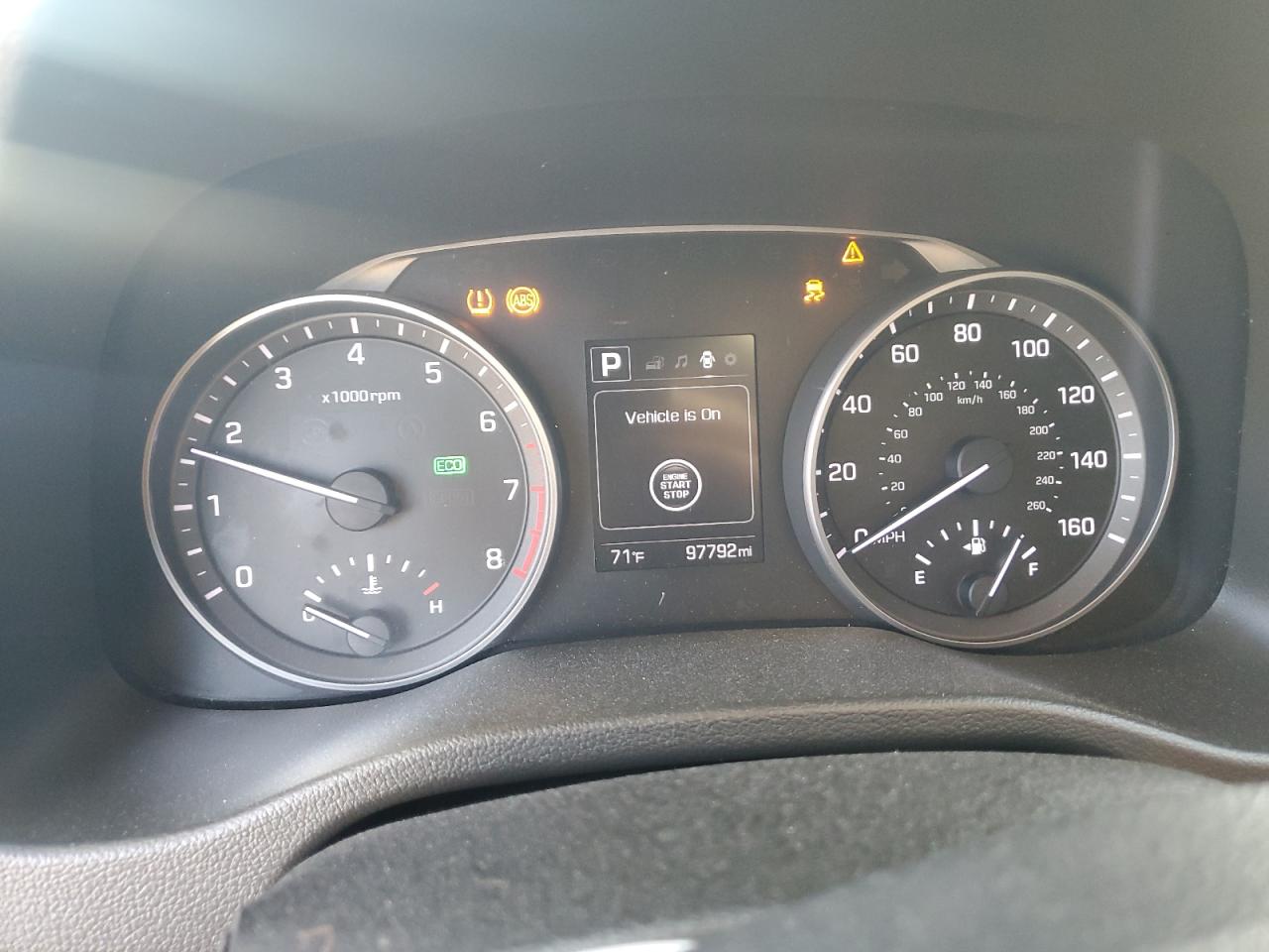 Hyundai ELANTRA Sel Image 10