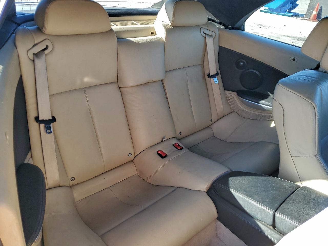 BMW 6 Series I Image 10