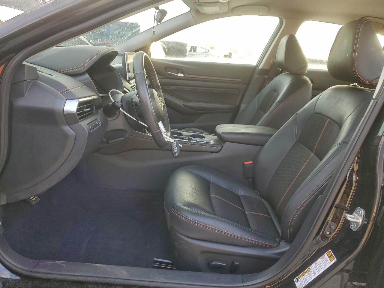 Nissan Altima Sr Image 10