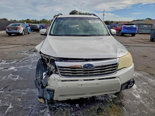 Subaru Forester 2.5x Limited Image 12