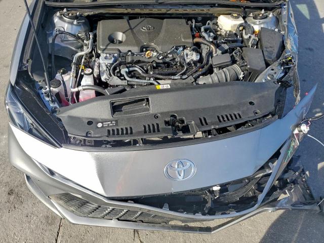 Toyota Camry Xse Image 9