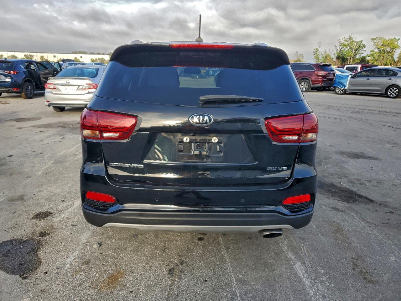 Kia Sorento Ex Image 3