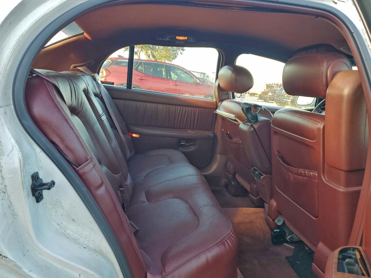 Buick Park Ave Image 8