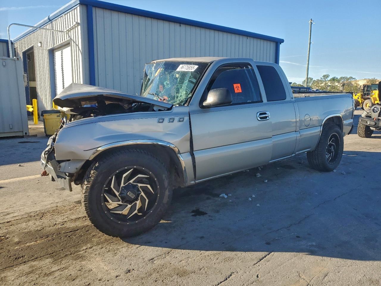Chevrolet Silverado C1500 Image 1