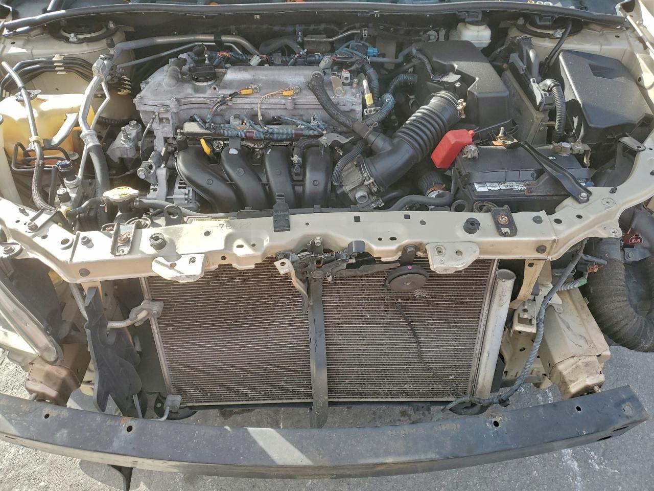 Toyota Corolla Base Image 10