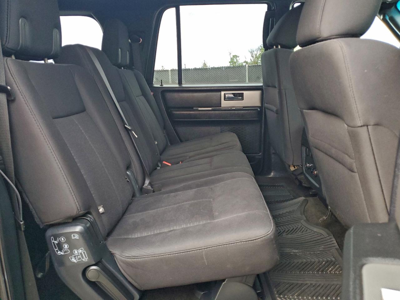 Ford Expedition El Xlt Image 13