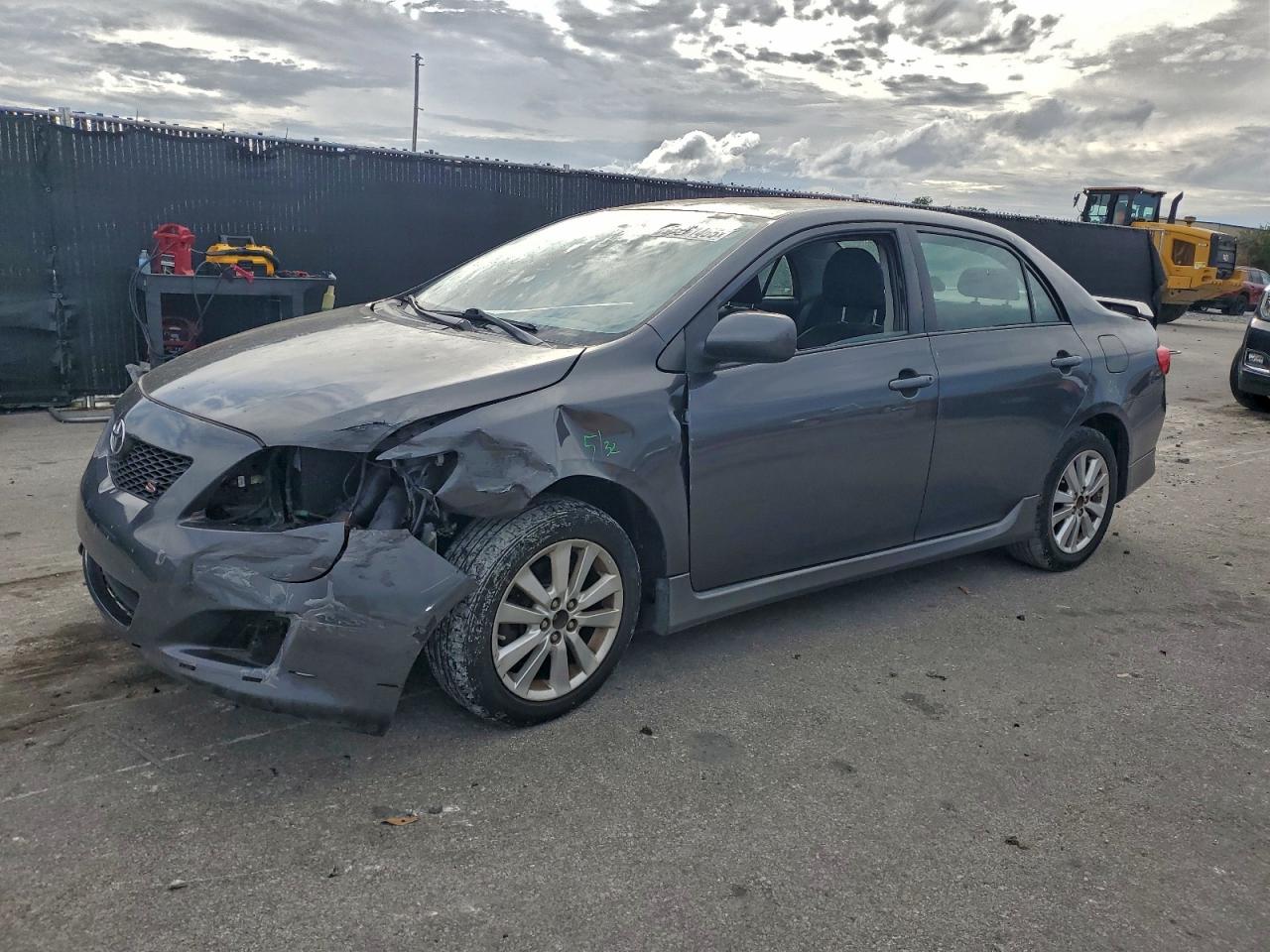 Toyota Corolla Base Image 1