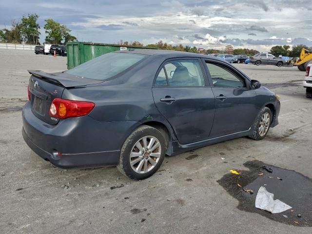 Toyota Corolla Base Image 8