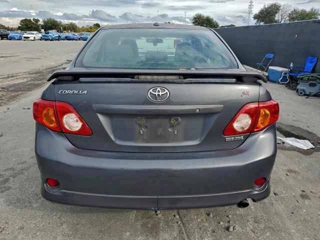 Toyota Corolla Base Image 2