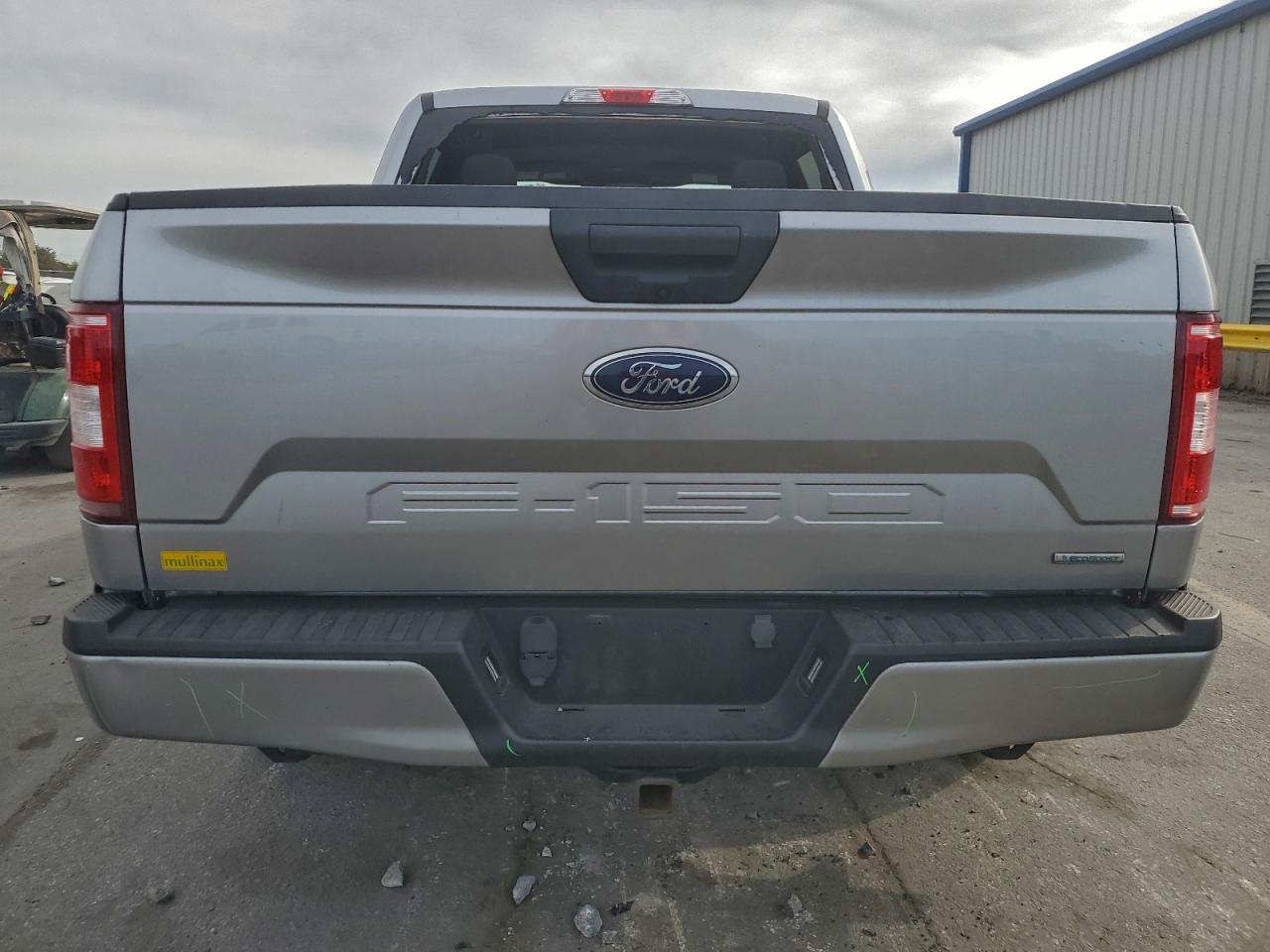 Ford F-150 Supercrew Image 5