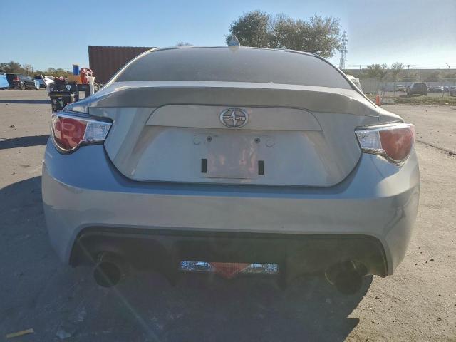 Toyota Scion Image 13