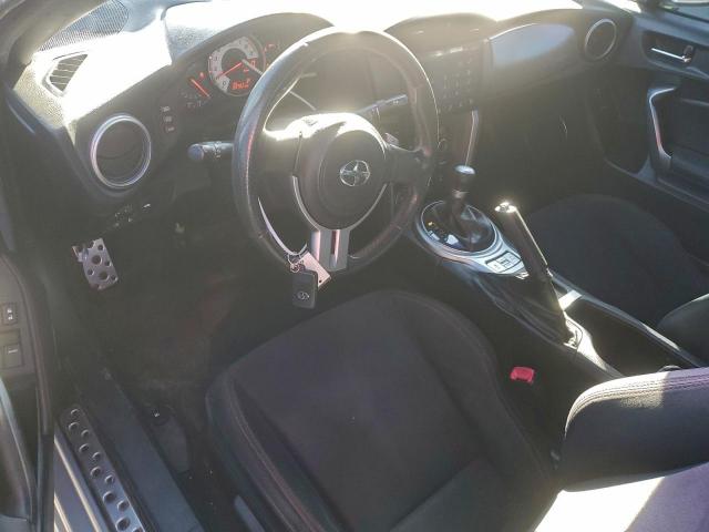 Toyota Scion Image 7