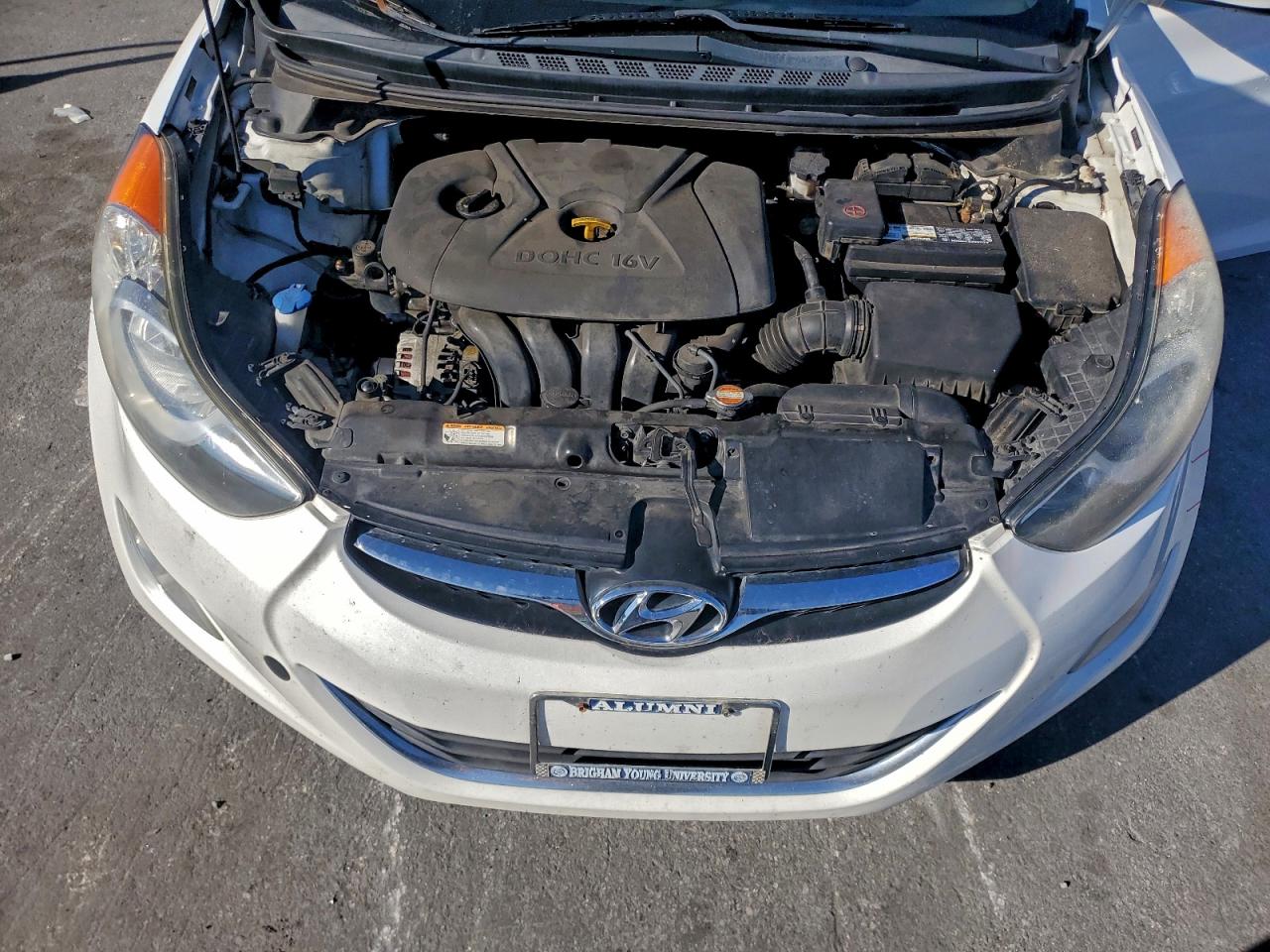 Hyundai ELANTRA Gls Image 9