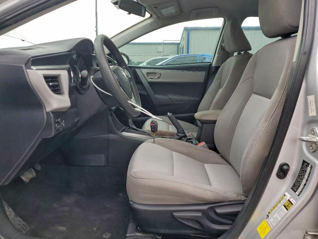 Toyota Corolla L Image 7