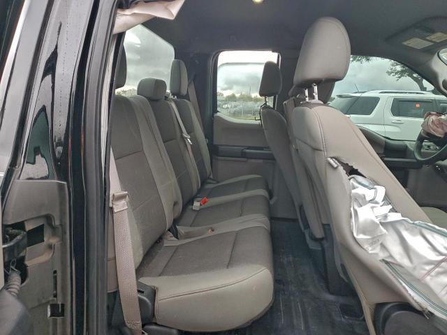 Ford F-150 Super Cab Image 11