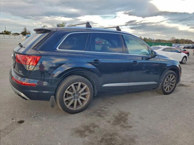 Audi Q7 Premium Plus Image 13