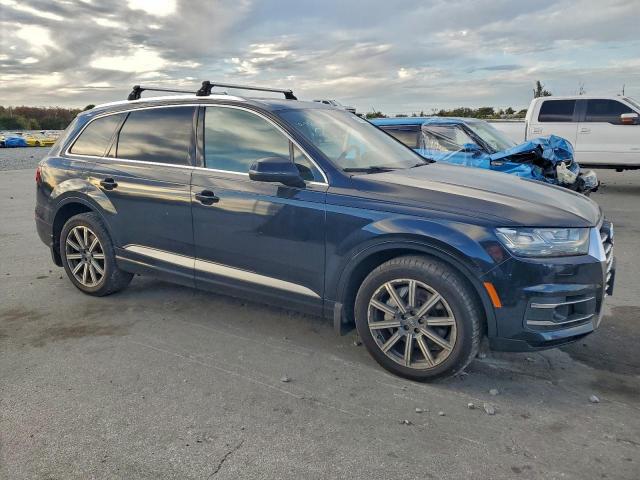 Audi Q7 Premium Plus Image 10