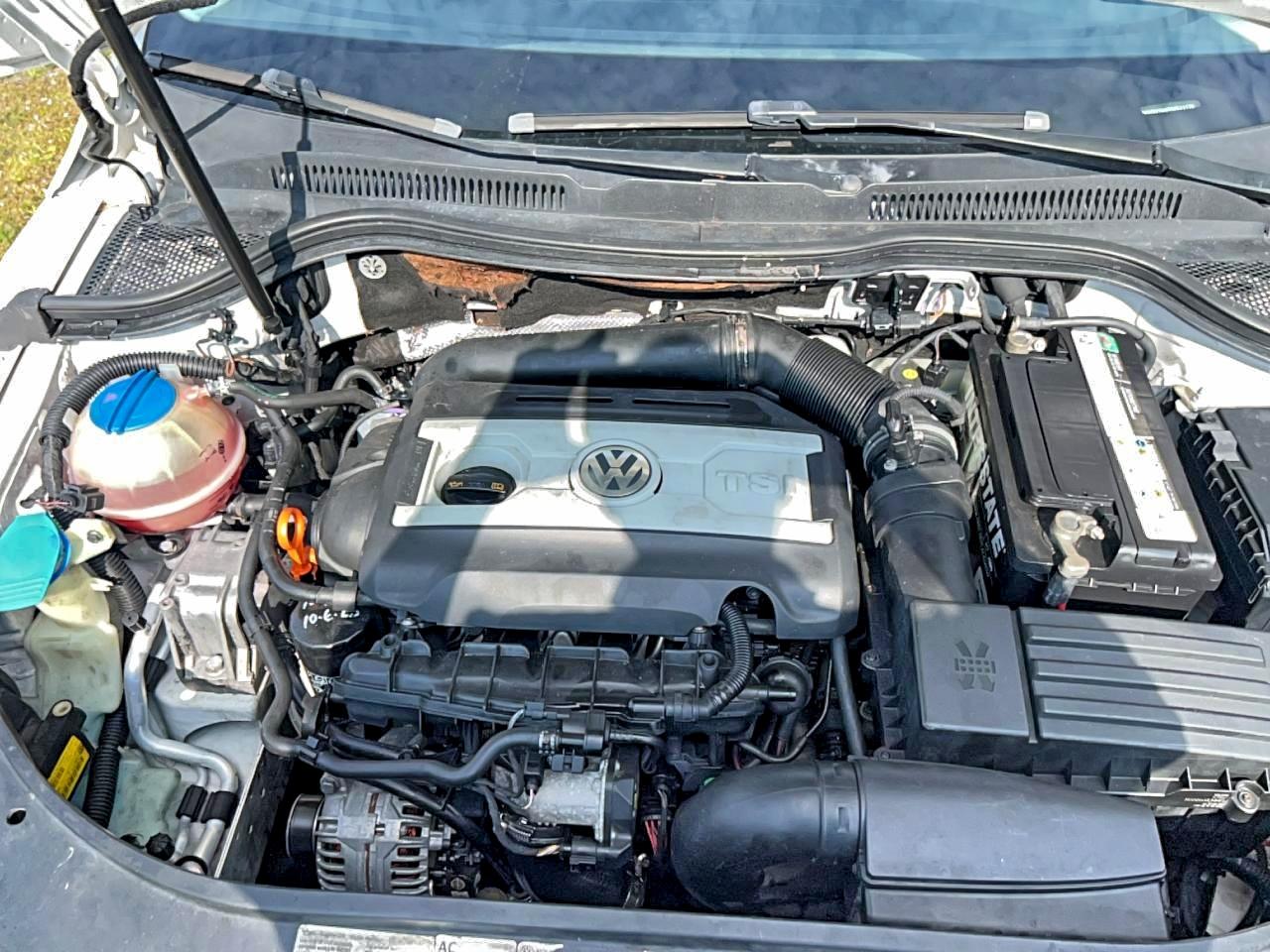 Volkswagen CC Sport Image 9