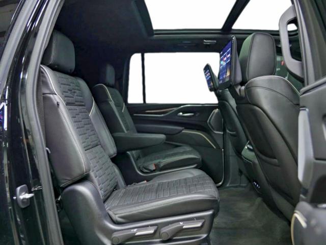 Cadillac Escalade Esv Sport Platinum Image 8