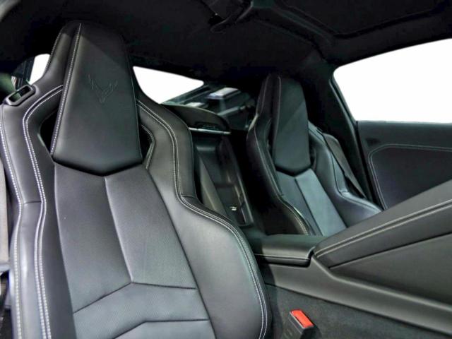 Chevrolet Corvette Stingray 2lt Image 9