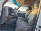 Nissan Nv 2500 S Image 9