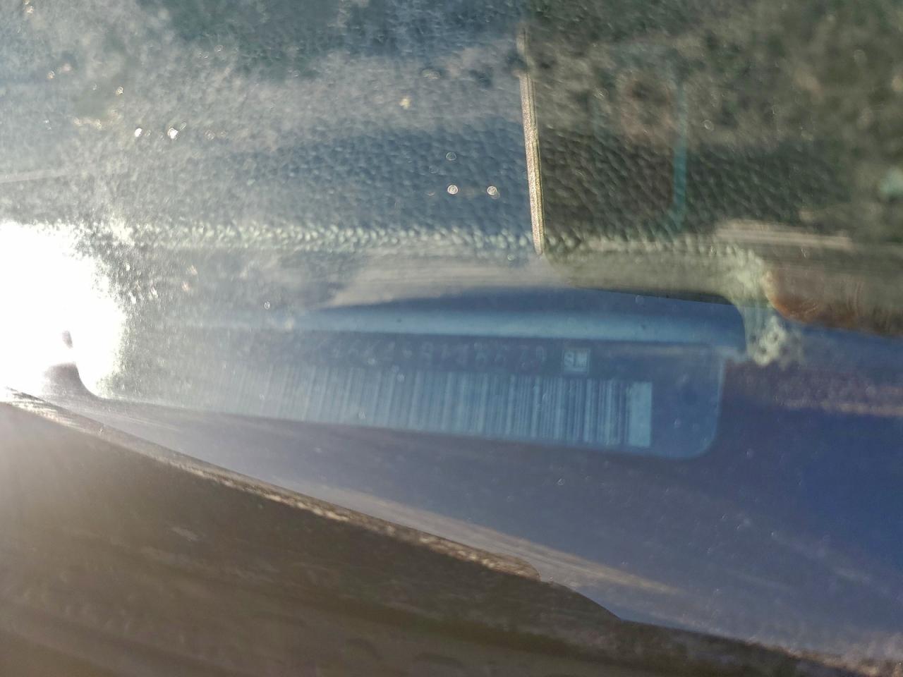 GMC Yukon K2500 Image 13