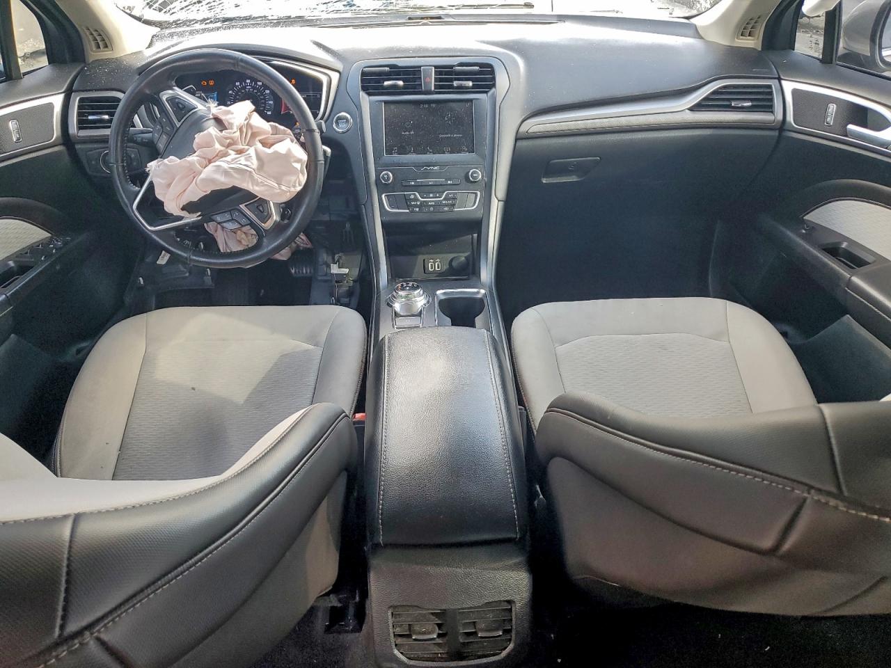 Ford Fusion Se Image 10