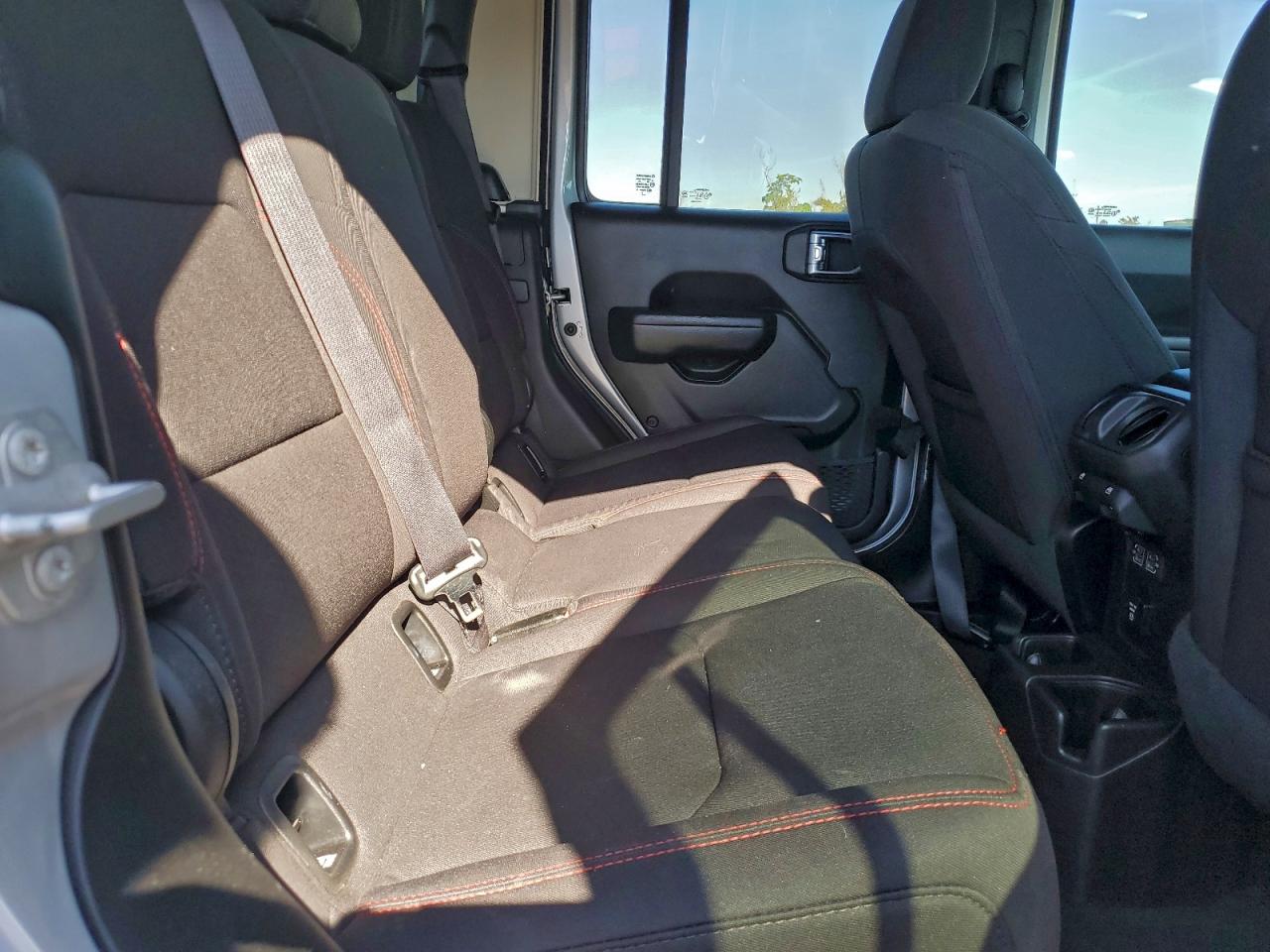 Jeep Gladiator Rubicon Image 7