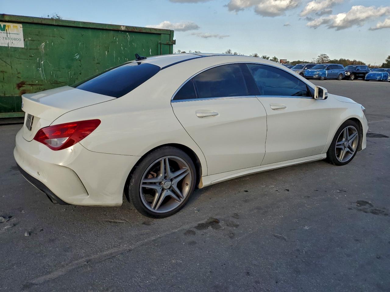 Mercedes-Benz Cla-class 250 Image 3