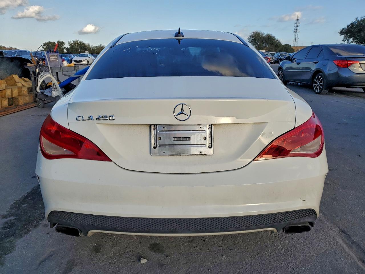 Mercedes-Benz Cla-class 250 Image 7