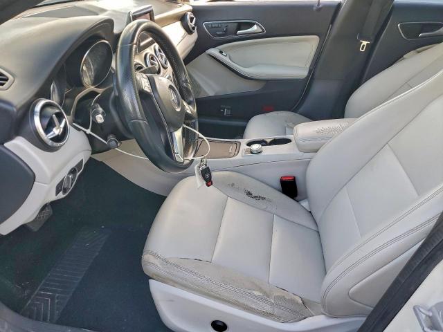 Mercedes-Benz Cla-class 250 Image 5