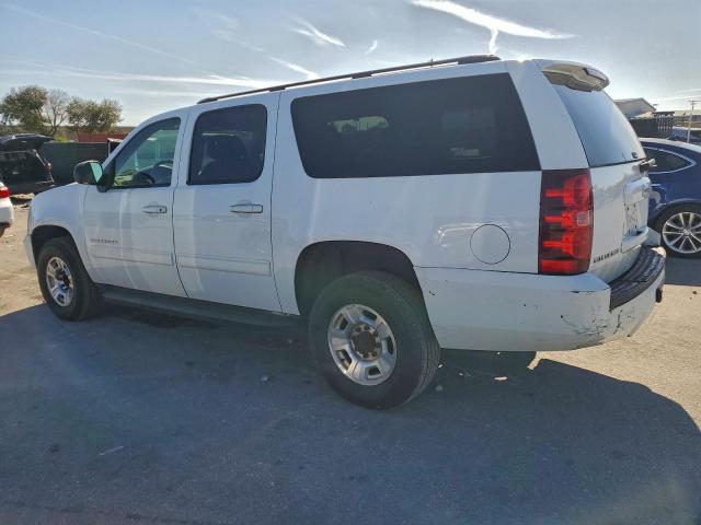 Chevrolet Suburban K2500 Ls Image 12