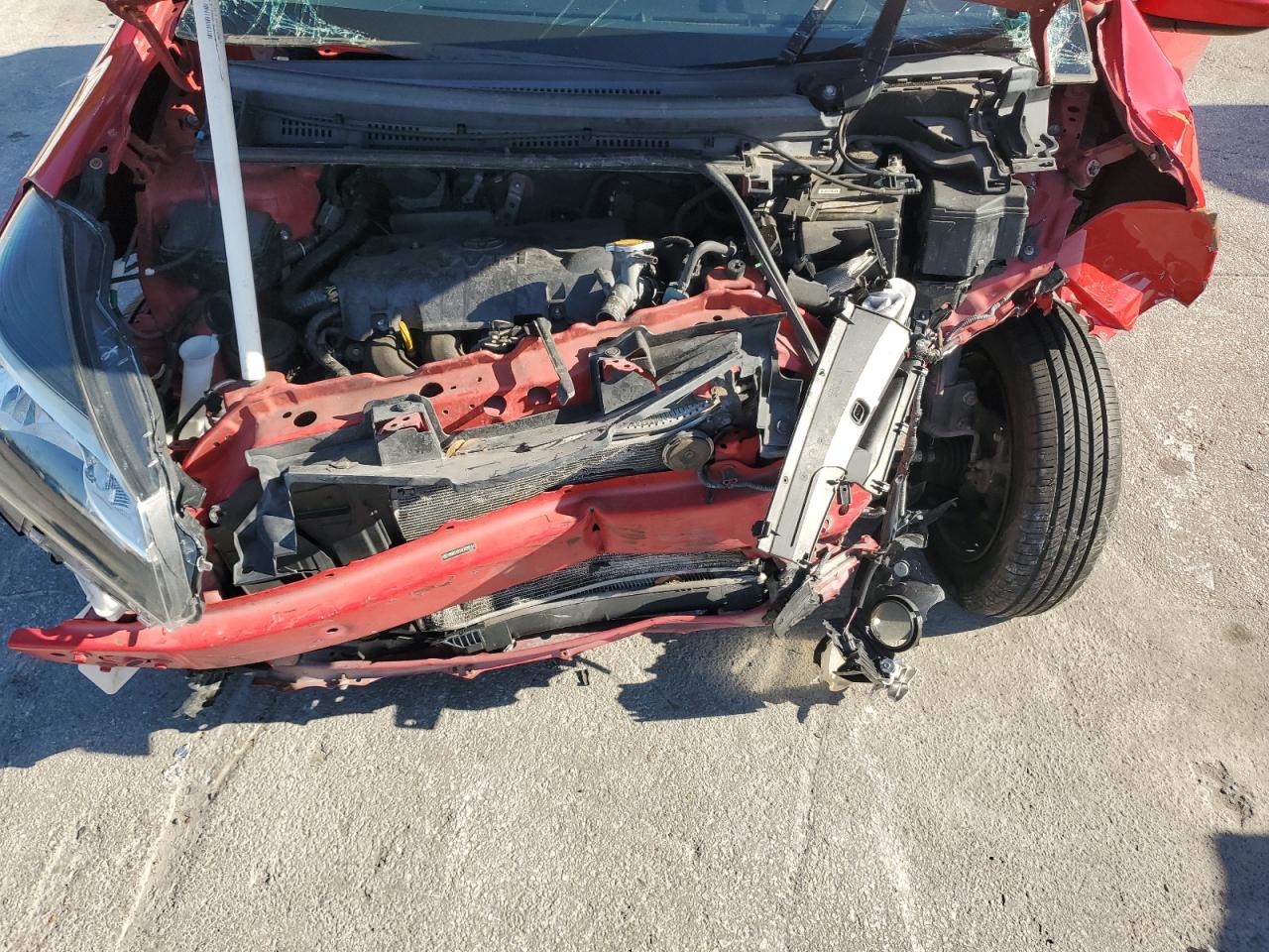 Toyota Yaris Image 12