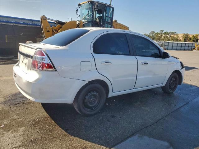 Chevrolet Aveo Ls Image 2