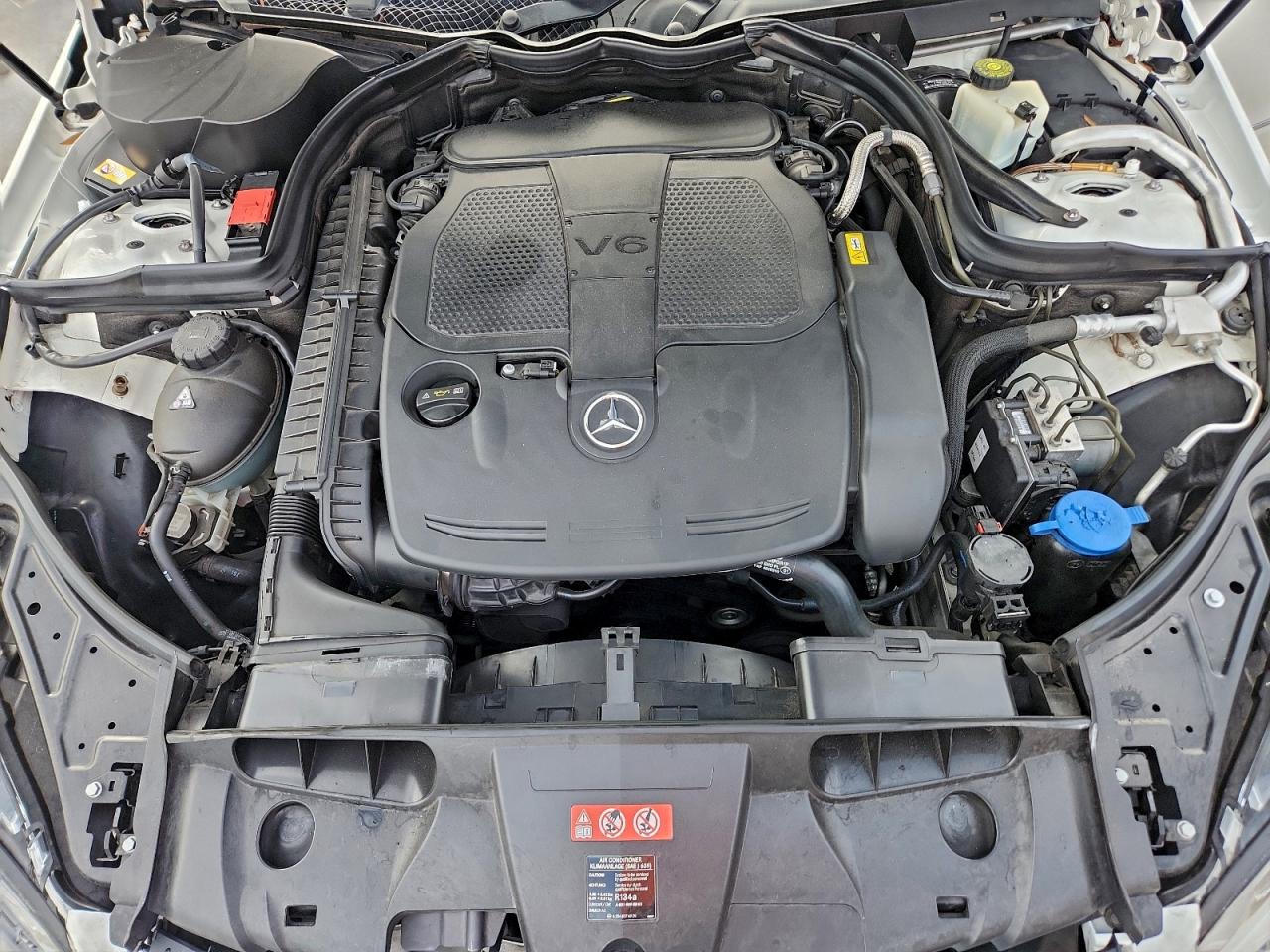 Mercedes-Benz E-Class 350 Image 8