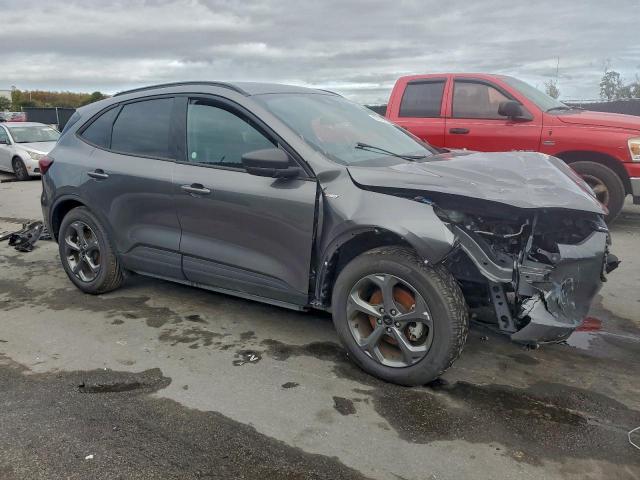 Ford Escape St Line Image 4